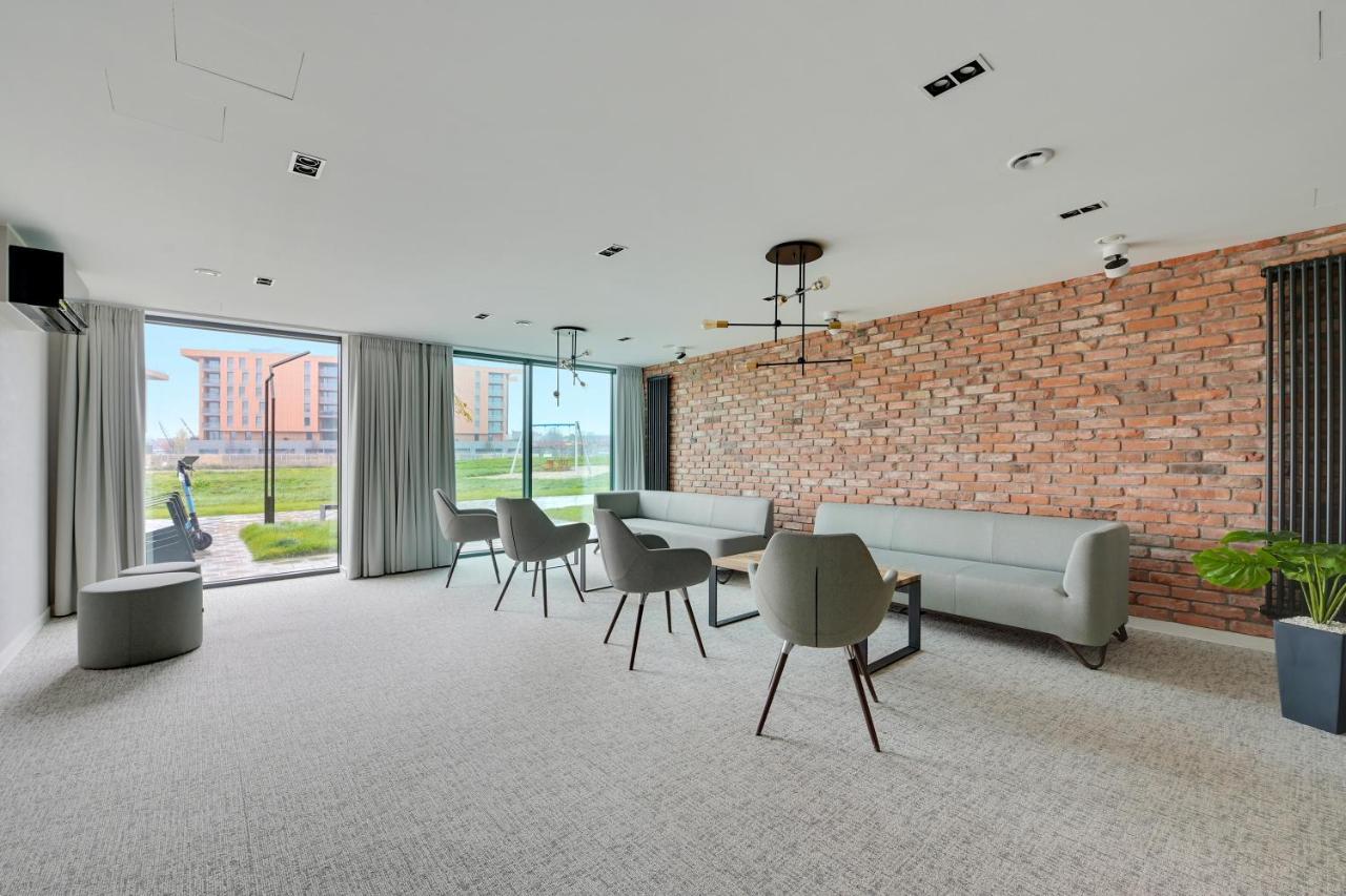 Rentplanet - Apartamenty Chlebova Gdansk Exterior foto