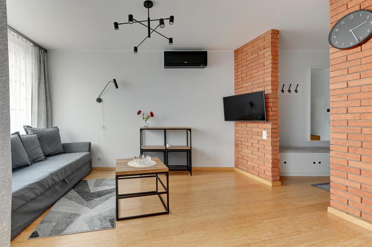 Rentplanet - Apartamenty Chlebova Gdansk Exterior foto