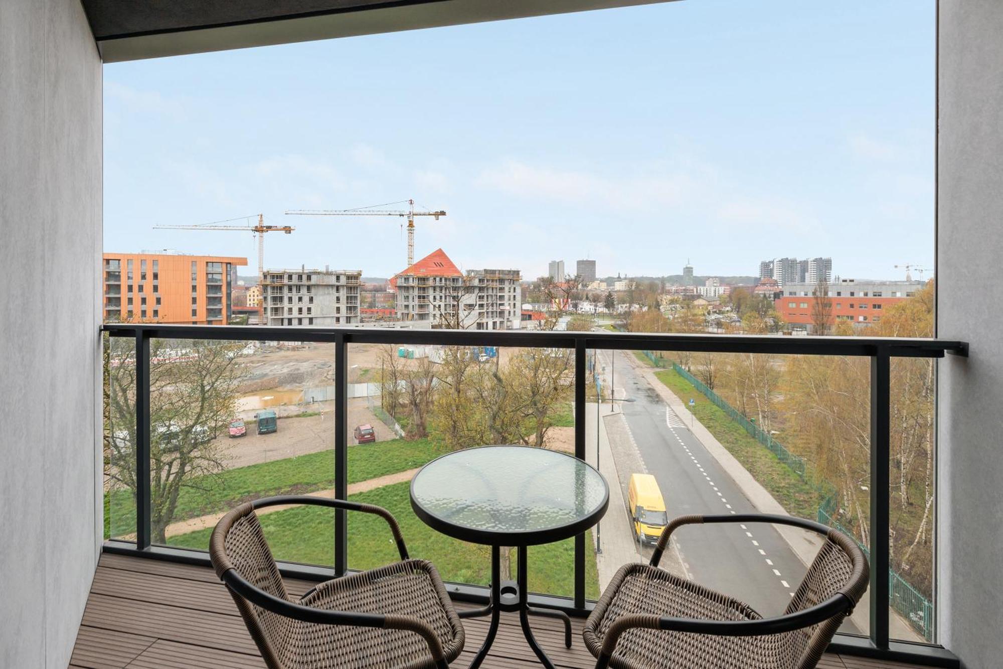 Rentplanet - Apartamenty Chlebova Gdansk Exterior foto